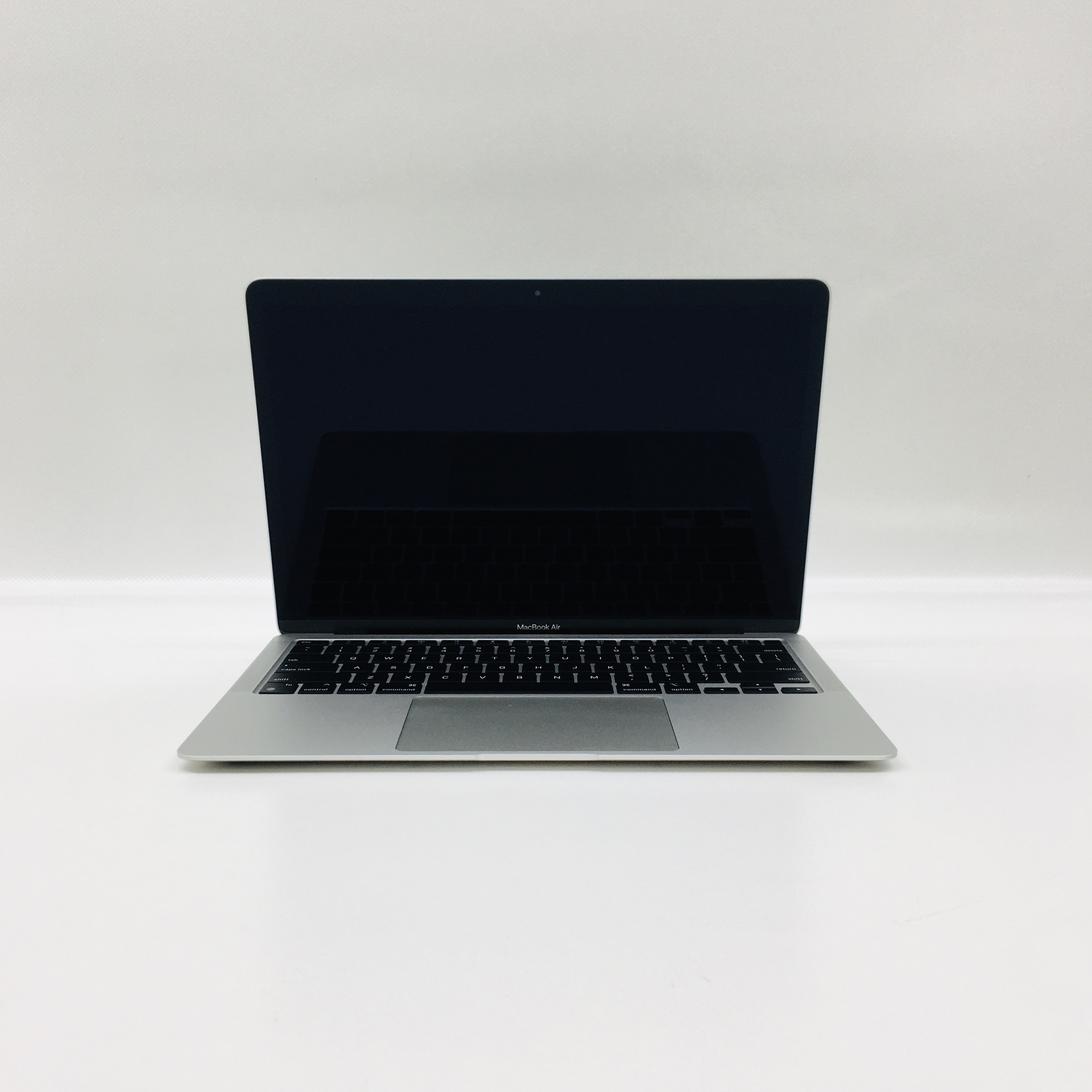 MacBook Air 13" M1 2020 (Apple M1 3.2 GHz 8 GB RAM 256 GB SSD), Silver, Apple M1 3.2 GHz, 8 GB RAM, 256 GB SSD, image 1